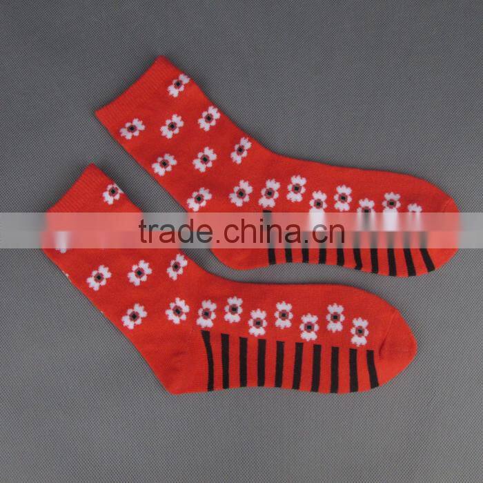 women red color cotton socks