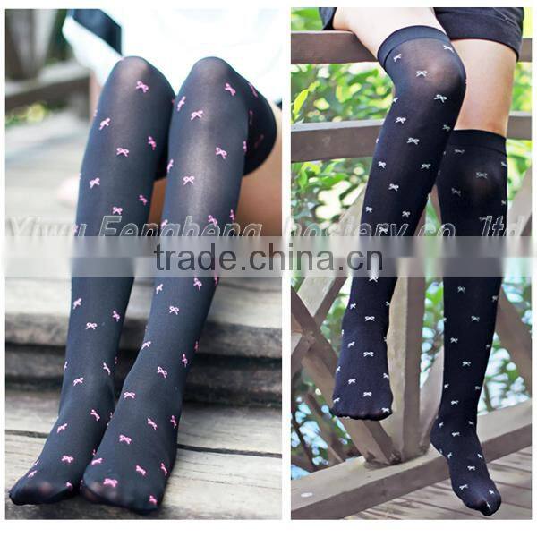 Sexy bowknot jacquard socks