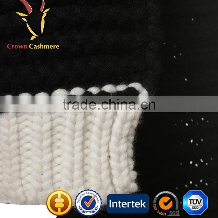 Fashion Scarf Knitting Patterns Free Knitted Black And White Cashmere Scarf