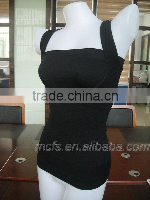 Seamless last design ladies top