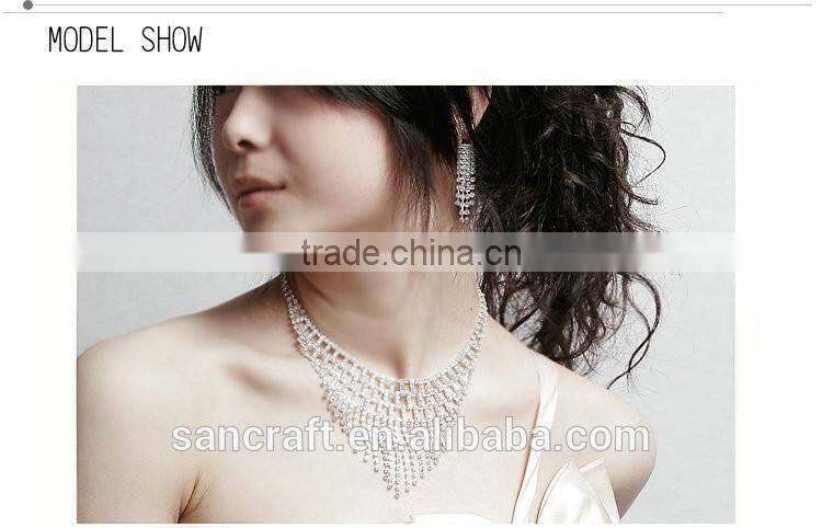 beautiful customized crystal silver bridal jewelry set