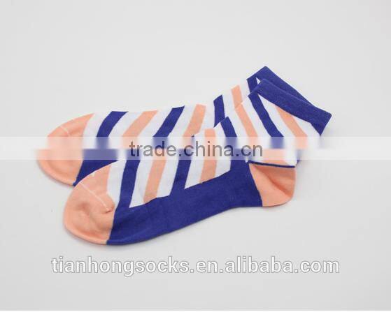 Diagonal striped women cotton socks OEM socks