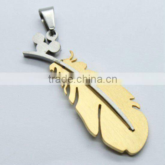 2012 vogue natural gold leaf pendant