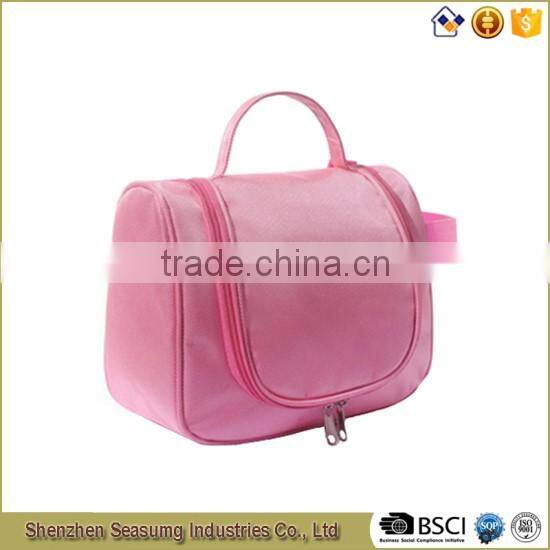Classic Style Waterproof Polyester Travelling Wash Bag with Big Capacity
