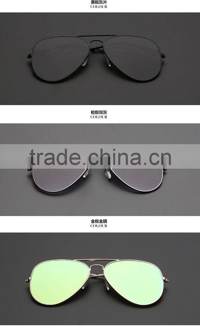 Fashion Dazzle colour sunglasses with color film lenses