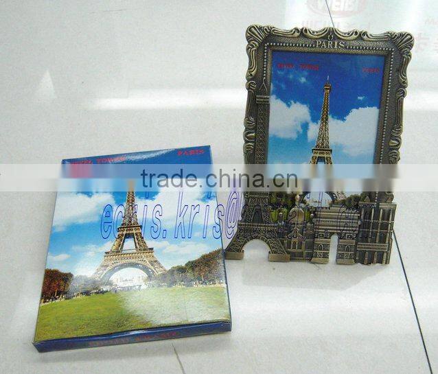 Eiffel tower picture frame