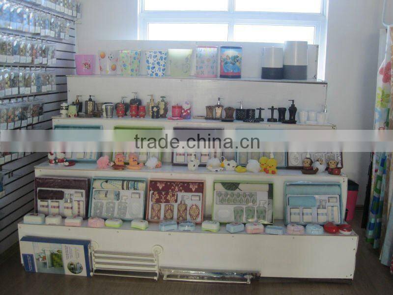 decorative shower curtain hooks