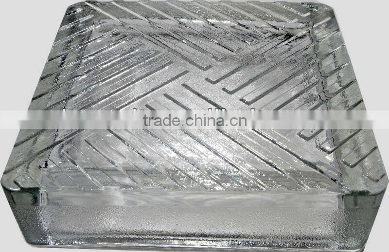 New glass paver