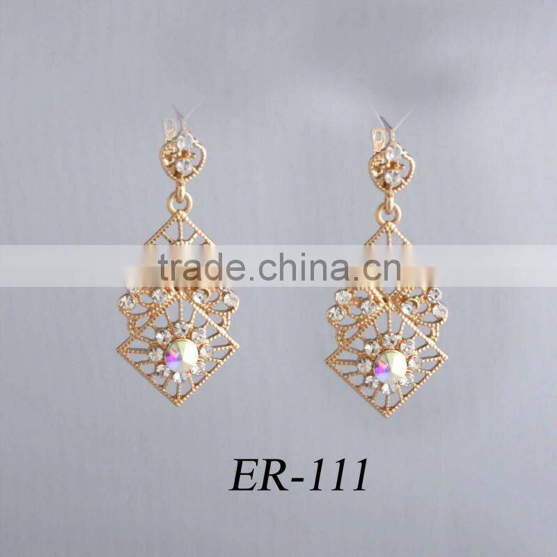 pink crystal earrings crystal rhinestone flower stud earrings wholesale