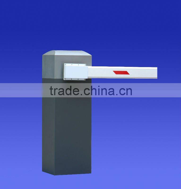 walk through detector gate with 6m straight arm in public park lot