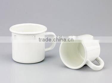 Can be customized logo thicking enamel cup 8cm with white rim