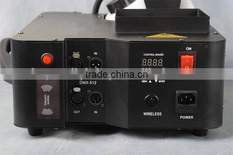 Geyser RGB DMX512 Wireless Remote 3in1 RGB 24*3w Upward Spraying Pyro Vertical Column Fogger Machine 1500w LED Smoke Machine