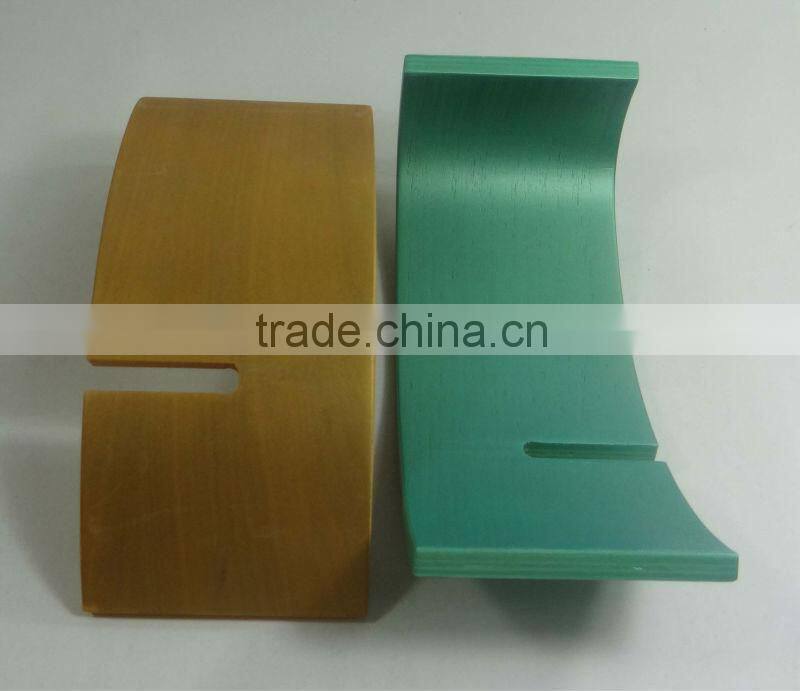 Detachable Wooden headphone display strut