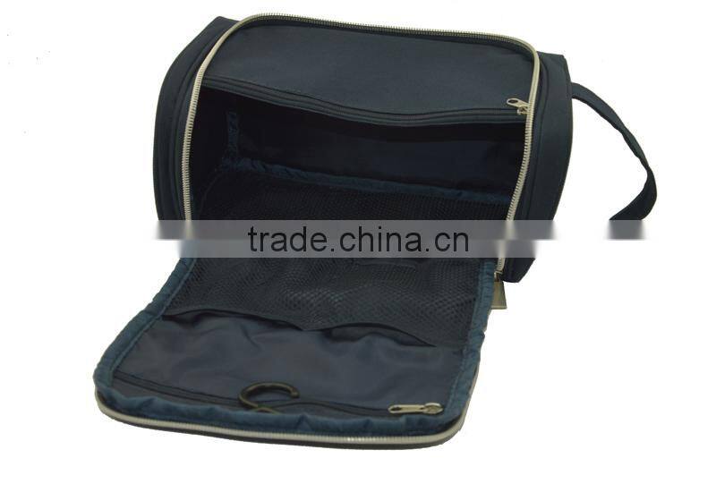 Hanging foldable cosmetic travel wash bag for men and women