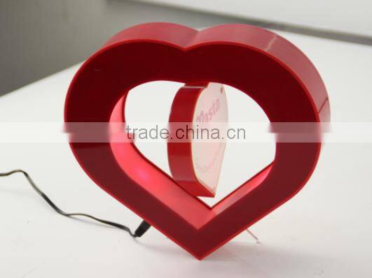 Maglev Rahmen With Heart Shape, Cool Magnetic Suspension Photo Frame with Heart Shape