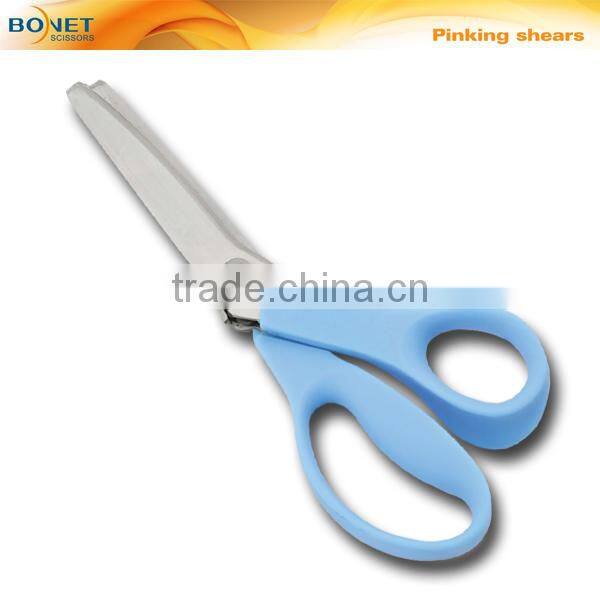 S21023 LFGB Certificated 9-1/4" cloth Pinking scissors with Red handle