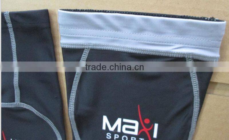 Kroad Compression Calf/Leg Sleeves with OEM, Silicon Gripper on Top, Flat Lock Stitching Seam