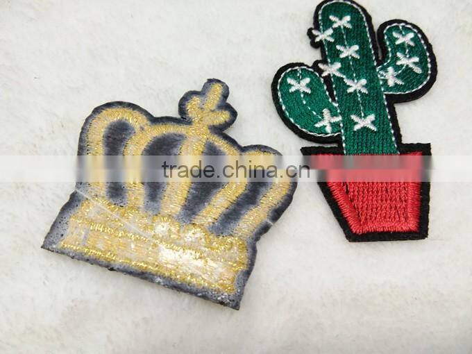 custom embroidery patch cheap badges for garments