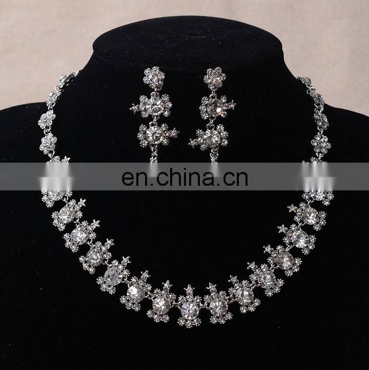 Luxurious Leaf crystal bridal wedding necklace+earrings+tiara jewelry sets jewelry wholesale china