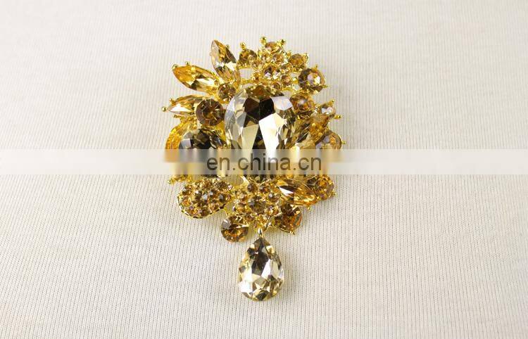 2017 elegant pins and not allergic rhinestone brooches