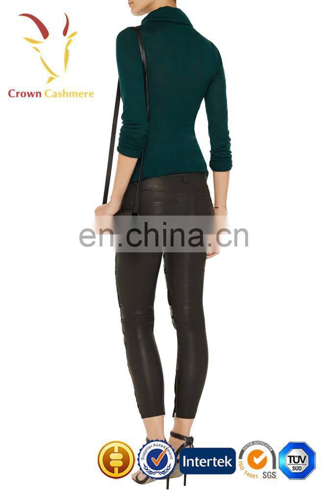 Lady Cashmere Turtleneck Sweater model sweater for girls