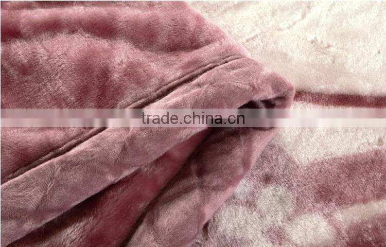 Winter twin size cheap custom big flower design blanket