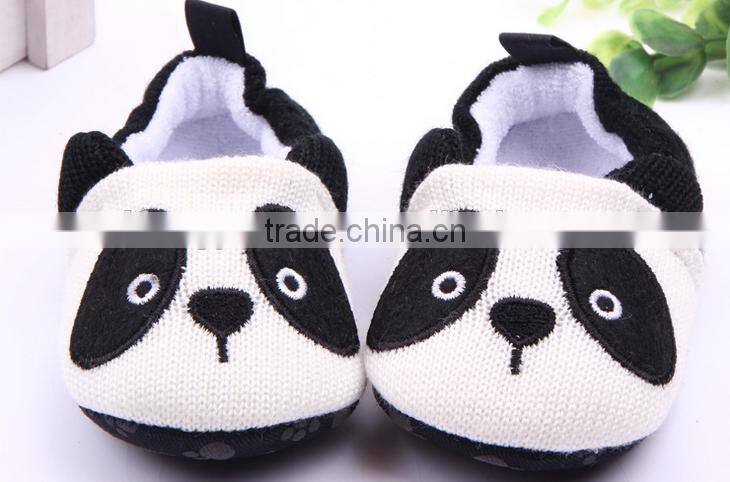 Hand crochet baby shoes wholesale cute handmade crochet knitting baby shoes flower crochet baby girl shoes
