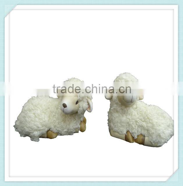 fashion clay anmial sheep statue for decorative