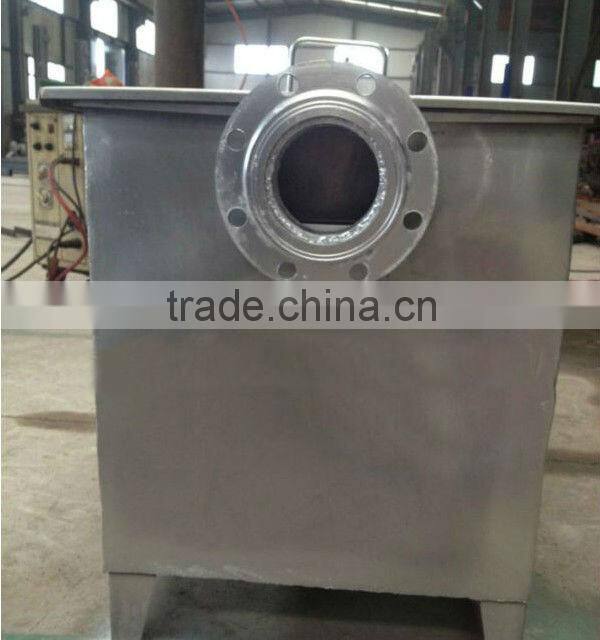 The kitchen wastewater treatment for oil-water separator