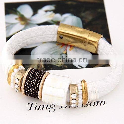 In stock marvelous gorgeous delicate leather bracelet wholesale, leather bracelet for women, cheap leather bracelets