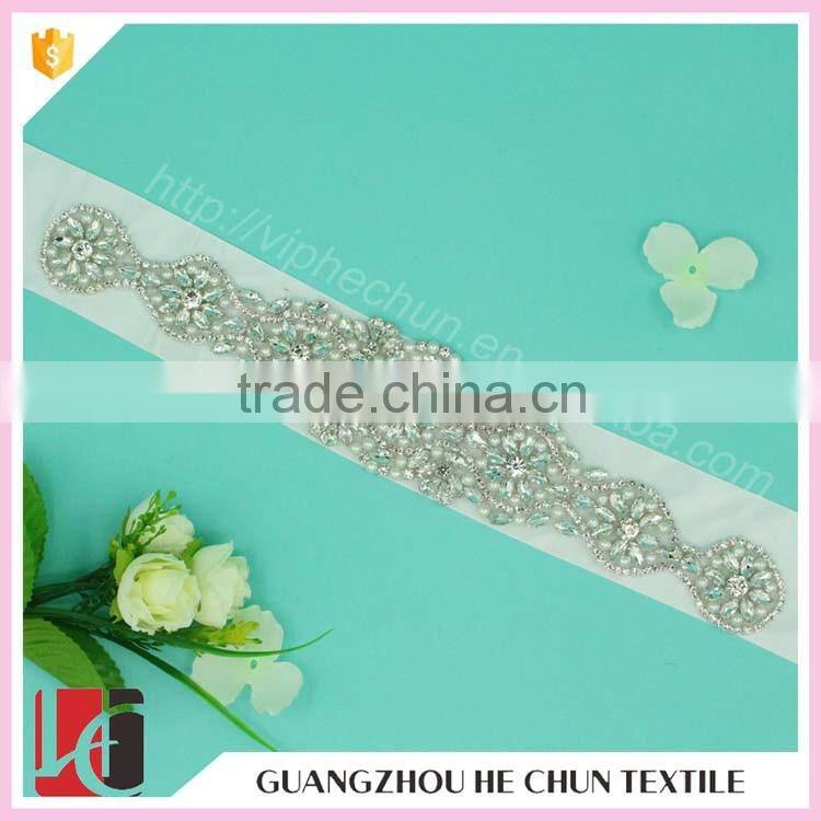 HC-3378 Hechun Guangzhou Factory Price Hot Fix Crystal Applique Designs for Waist Dresses