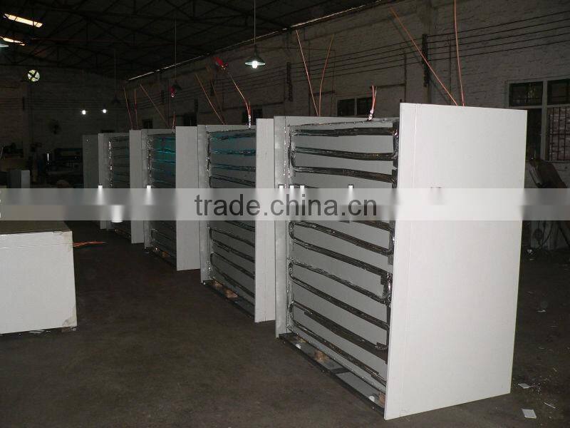 Solid door bagged ice storage bin DC-630