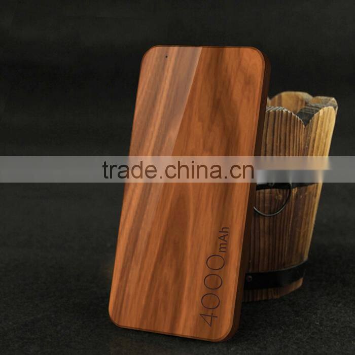 Oem multi-functional 12v emergency safe 8000 mah mini car jump starter power bank