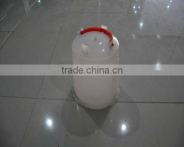 high quality low price plastic poultry manual drinker for poultry farm