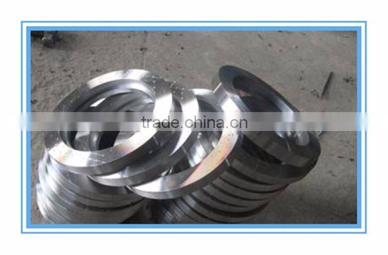 Round cutter blade for metal slitting machine