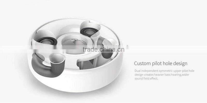 Nillkin Cozy NFC Bluetooth Speaker with MC2 Wireless Charger Alarm Clock Support Phone Call Aux Audio Input Fashion Ornaments