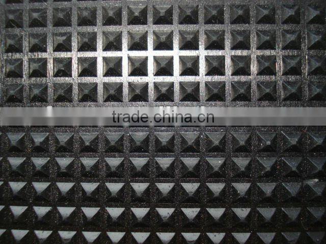 2014 New Quality pyramid rubber matting pyramind rubber floor pyramid rubber mats