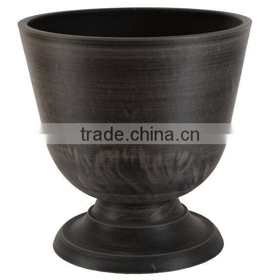 Cup-Shaped Garden Planter / UV Resistant outdoor container / Environmental Friendly outdoor Plant pots