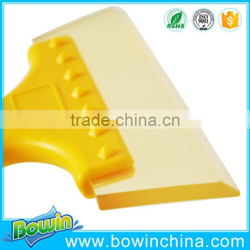 Hot sell cheap price small tenzon tpr ice scraper