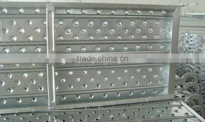 Pre-galvanized metal scaffolding plank