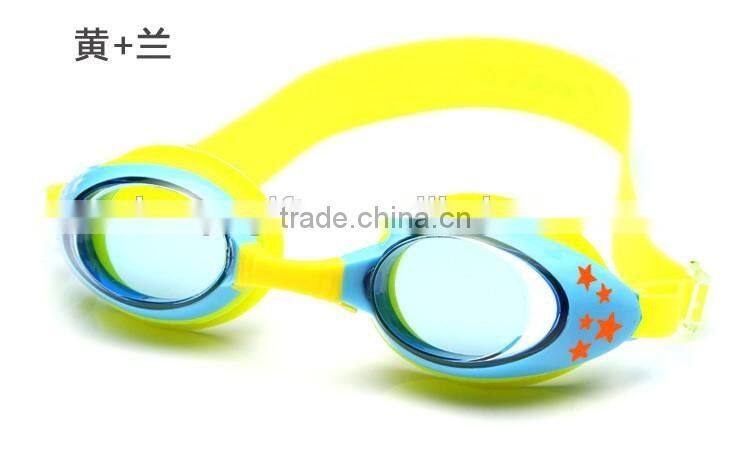 2016 Comfortable Silicone Swimming Goggle with Anti-Fog Lens