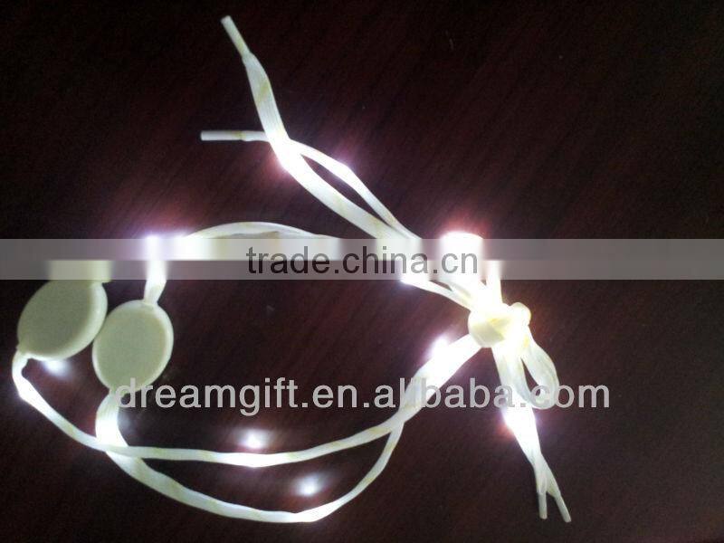2015 new model real nylon LED shoe laces same as normal shoe lace flashing in the night