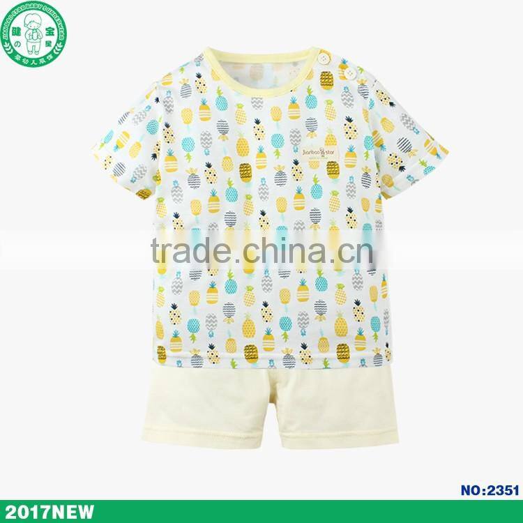 Wholesale 2017 new design summer clothing set baby girl wear with soft touch