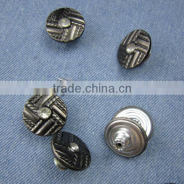 custom metal enamel buttons