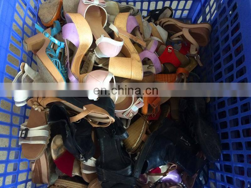 wholesale high quality second hand used clothing and shoes second hand clothing for sale