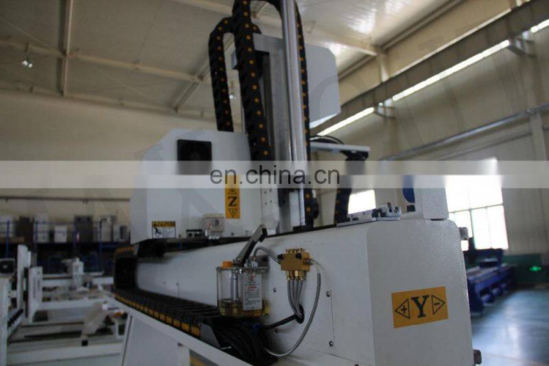 Austria carousel auto tools changing 3d wood