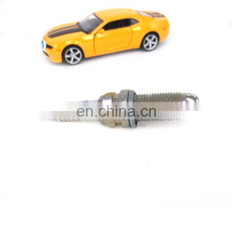Hengney Auto engine parts 22401AA670 SILFR6A 7913 for Impreza Forester Legacy 2.5 Car plugs Skoda spark plug