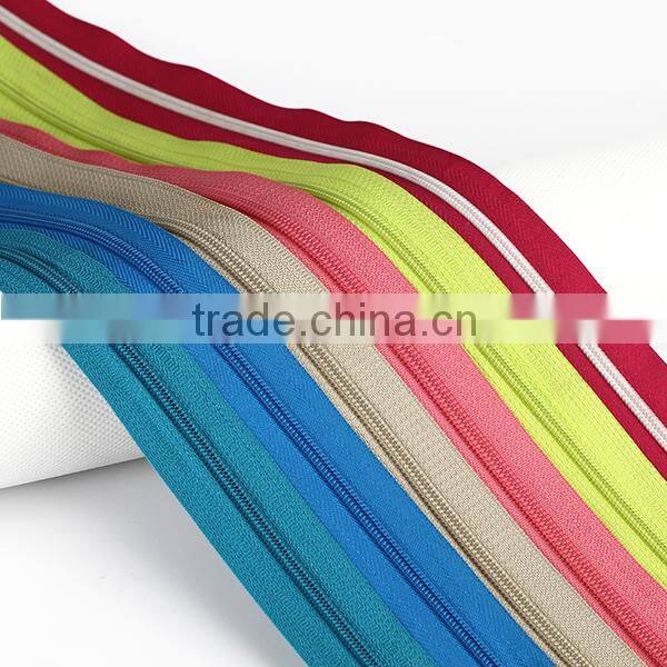 2015 hot sale No.3 polyester tape continuous coil zipper