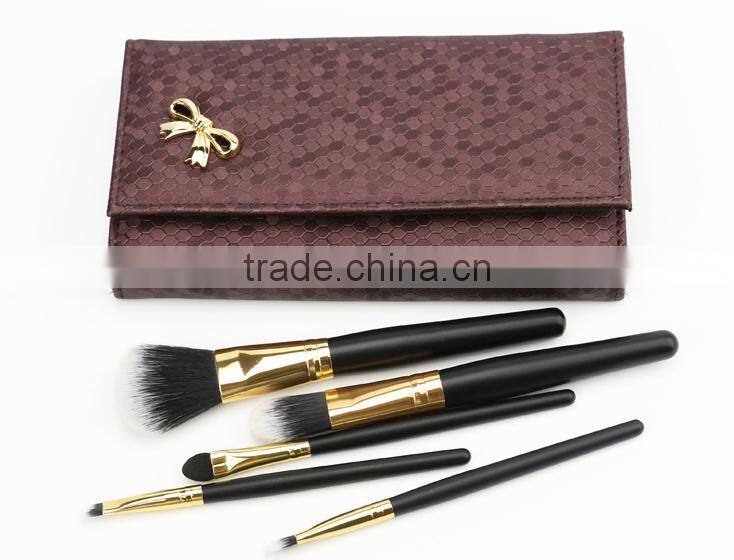 essential 5 pcs synthetic hair makeup brush set leather case
