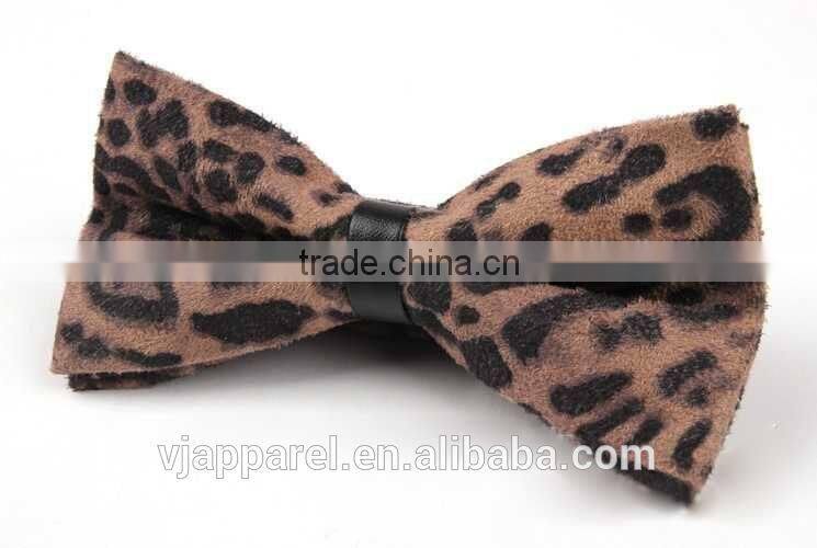 Men's Anderson Tartan Bow Tie Wool Scotland Pre-tied